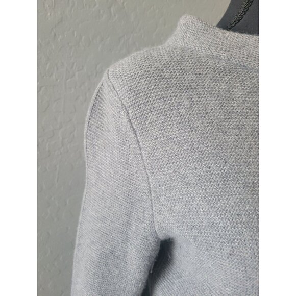 Banana Republic Gray Mock Neck “A Touch of Cashmere” Sweater Size M Office Wear - Picture 3 of 9
